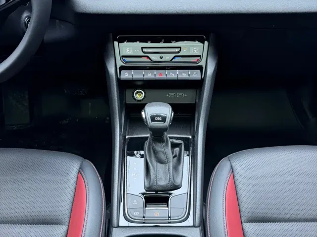 Skoda Karoq — Фото автомобиля 16