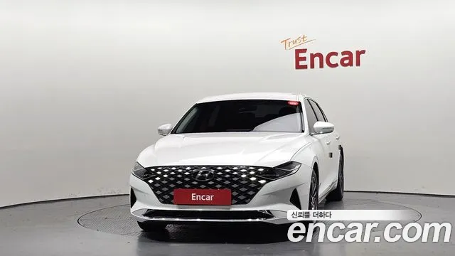 Hyundai Grandeur Новый Grandeur IG — Фото автомобиля 3