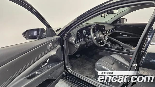 Hyundai AVANTE Avante (CN7) — Фото автомобиля 10