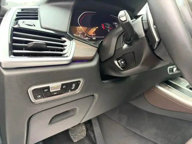 BMW X5 — Фото автомобиля 8