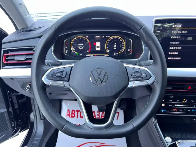 Volkswagen Lavida — Фото автомобиля 11
