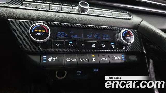Hyundai Avante CN7 — Фото автомобиля 16