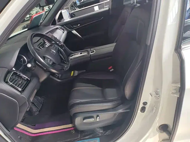 Honda UR-V — Фото автомобиля 14