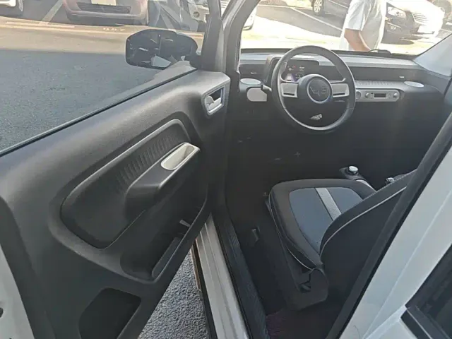 Wuling Hongguang Mini EV — Фото автомобиля 15