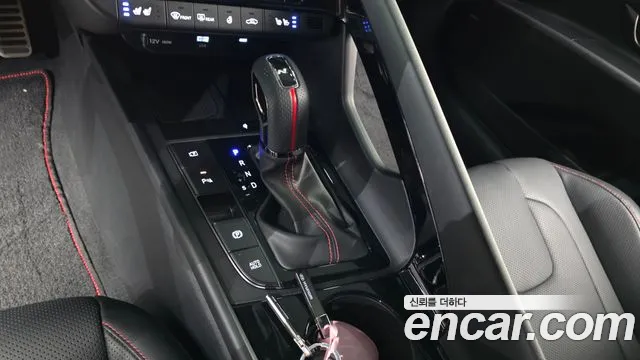 Hyundai AVANTE Новый Avante (CN7) — Фото автомобиля 9
