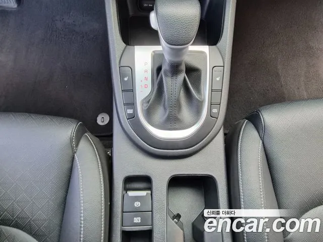 Kia K3 Generation 2 — Фото автомобиля 16
