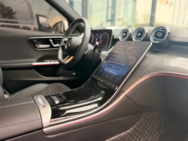 Mercedes-Benz C-Class — Фото автомобиля 23