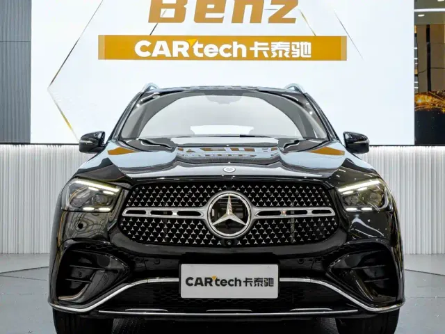 Mercedes-Benz GLE-Class — Фото автомобиля 2