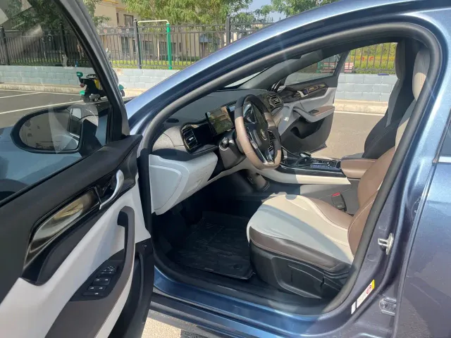 BYD Qin PLUS — Фото автомобиля 4
