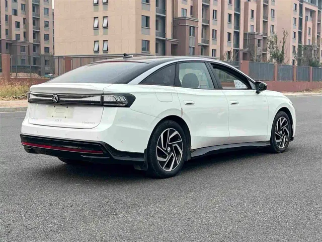 Volkswagen ID.7 Vizzion — Фото автомобиля 8