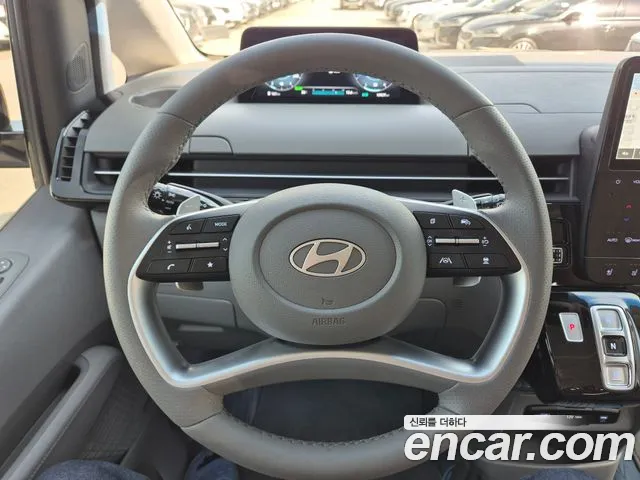 Hyundai Staria Staria — Фото автомобиля 5
