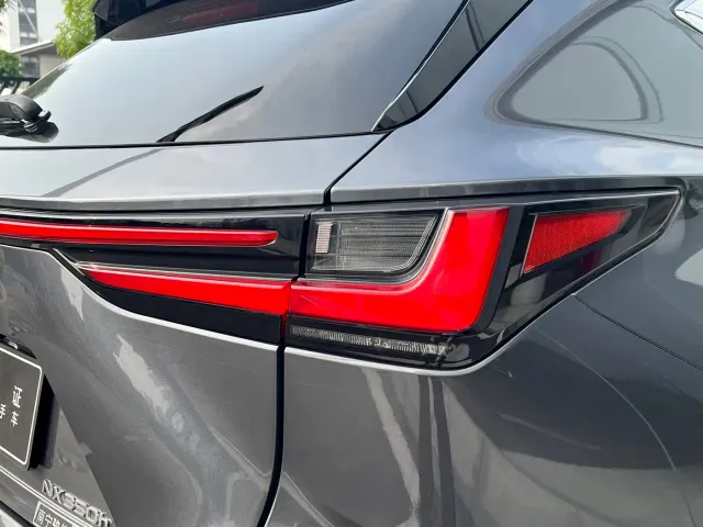 Lexus NX — Фото автомобиля 15