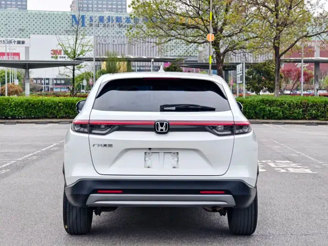 Honda Vezel — Фото автомобиля 5