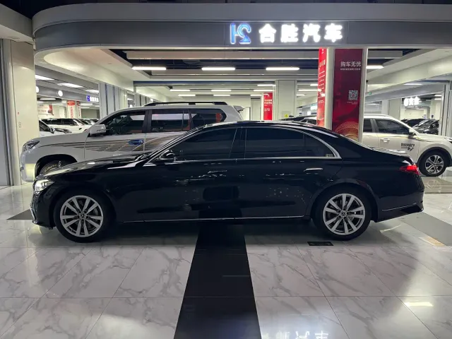Mercedes-Benz S-Class — Фото автомобиля 5