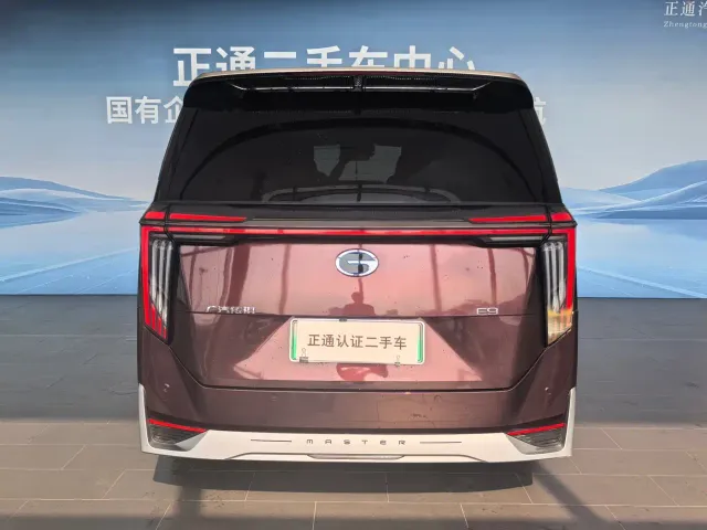 GAC Trumpchi E9 — Фото автомобиля 30