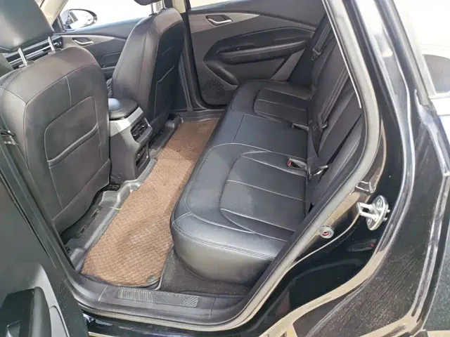 Wuling Starlight — Фото автомобиля 16