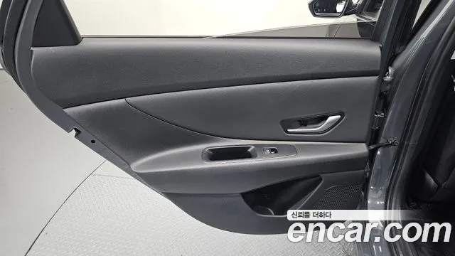 Hyundai AVANTE — Фото автомобиля 25