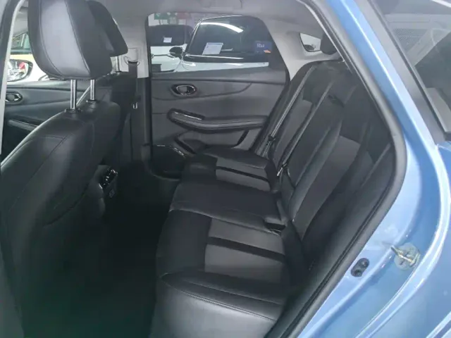 GAC Aion S MAX — Фото автомобиля 16