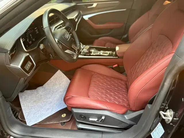 Audi A7L — Фото автомобиля 7