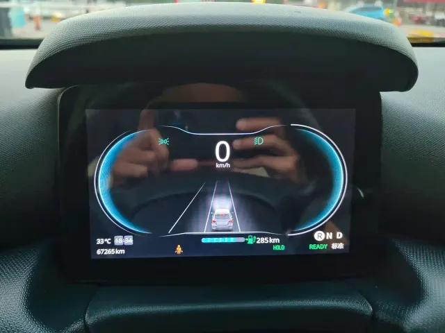 Leapmotor T03 — Фото автомобиля 14