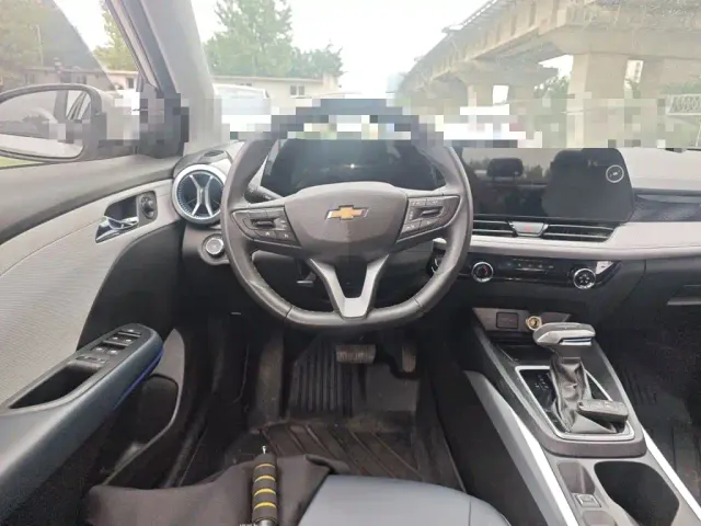 Chevrolet Monza — Фото автомобиля 11