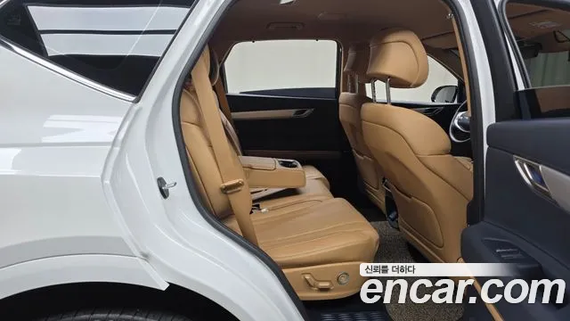 Genesis GV80 2.5T Бензин AWD — Фото автомобиля 12