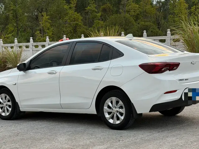 Chevrolet Cavalier — Фото автомобиля 6