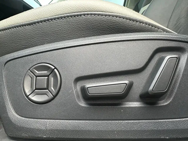 Audi Q3 — Фото автомобиля 12