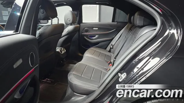 Mercedes-Benz E-Class W213 — Фото автомобиля 18