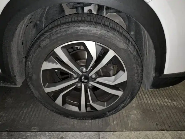 Wuling Asta — Фото автомобиля 10