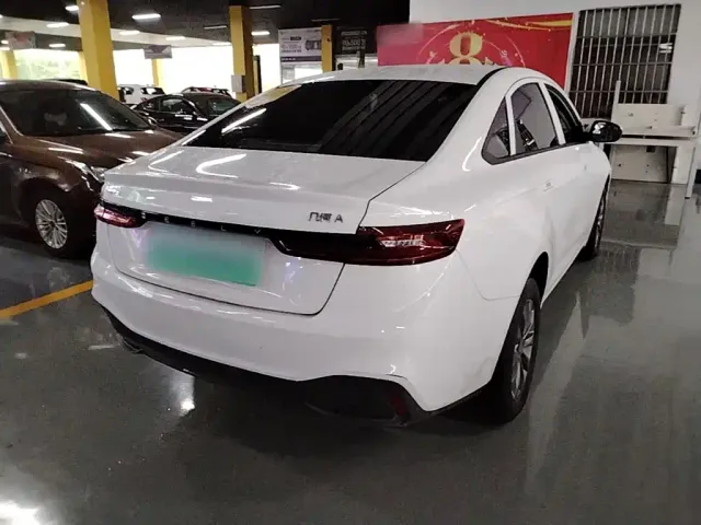 Geely Geometry A — Фото автомобиля 6
