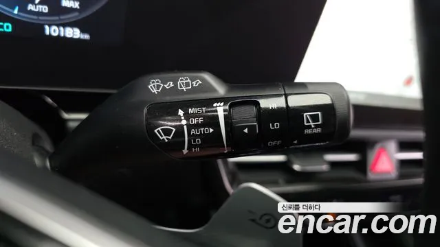 Kia Niro — Фото автомобиля 16