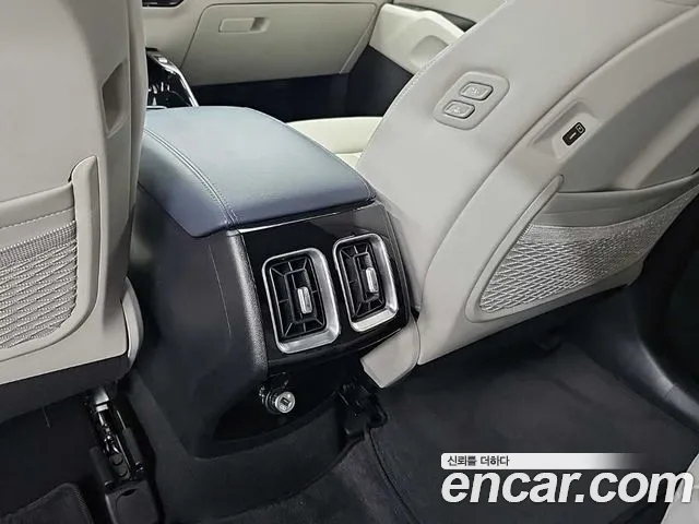 Kia Sorento — Фото автомобиля 13