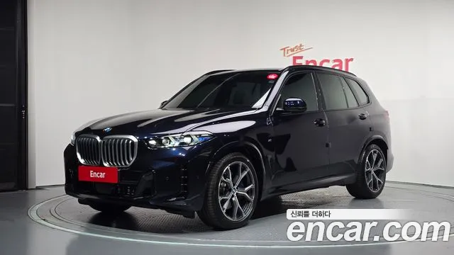 Фотография автомобиля — BMW X5 G05