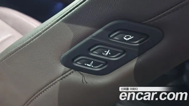 Hyundai Ioniq 6 — Фото автомобиля 30