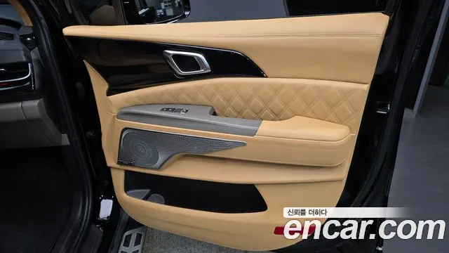 Kia Carnival 4th Gen — Фото автомобиля 14