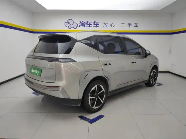 GAC Aion Y — Фото автомобиля 3
