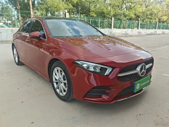 Mercedes-Benz A-Class — Фото автомобиля 21