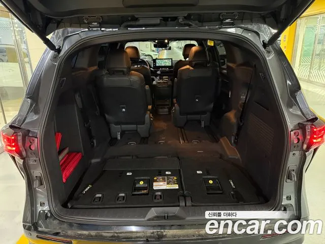 Toyota Sienna — Фото автомобиля 19