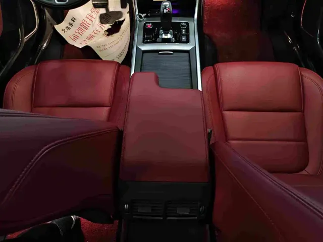Jaguar XEL — Фото автомобиля 13