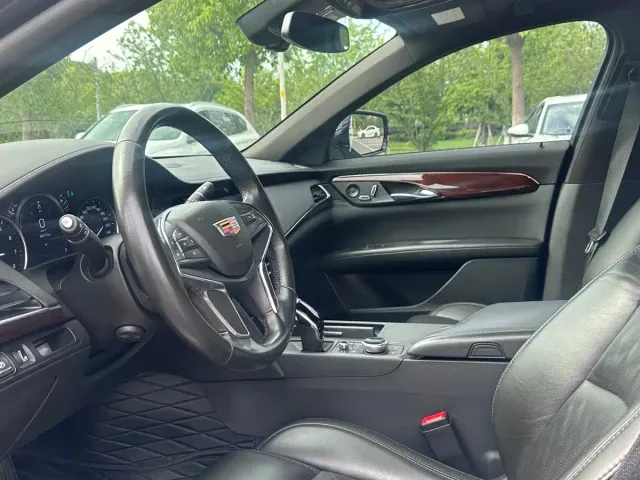 Cadillac CT6 — Фото автомобиля 10