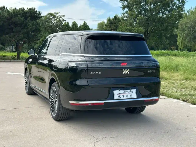 IM Motors LS9 — Фото автомобиля 4