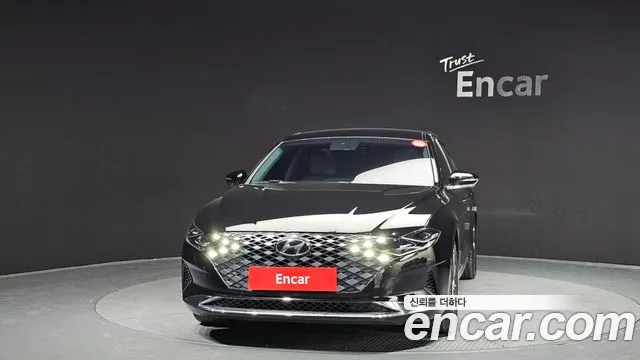 Hyundai Grandeur Новый Grandeur IG — Фото автомобиля 3