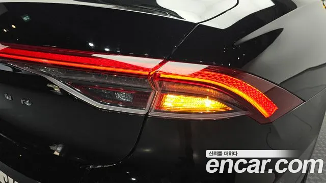 Hyundai Grandeur (New) Hybrid — Фото автомобиля 8