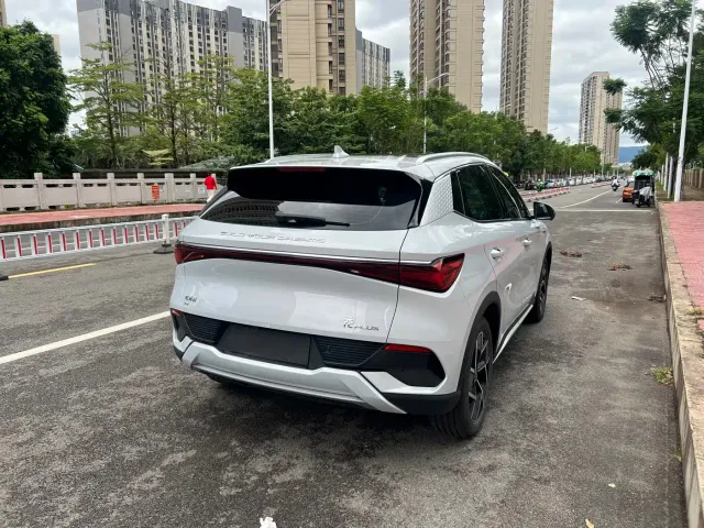BYD Yuan PLUS — Фото автомобиля 9