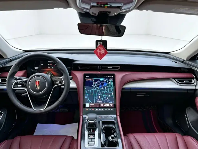 Hongqi H5 — Фото автомобиля 6