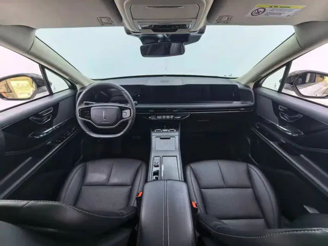 Lincoln Corsair — Фото автомобиля 12