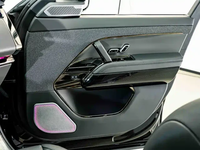 Land Rover Range Rover Sport — Фото автомобиля 16
