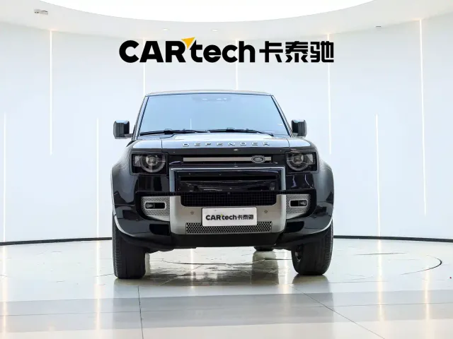Land Rover Defender — Фото автомобиля 3