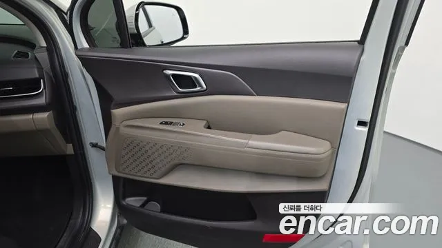 Kia Carnival 4th Gen — Фото автомобиля 13